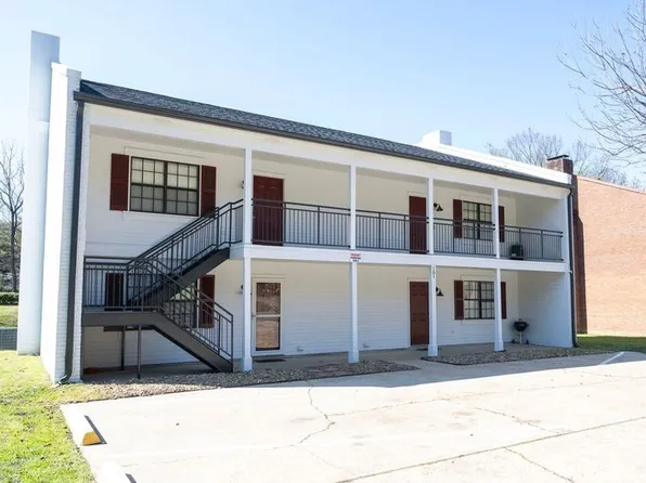 101 Hartness St #B, Starkville, MS 39759