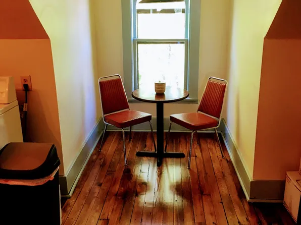 (undisclosed Address), Knoxville, TN 37917