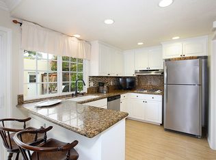 451 Vista Roma, Newport Beach, CA 92660