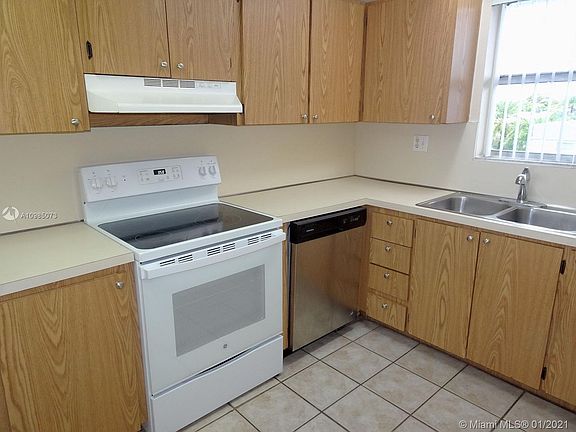 3rd image of 9375 NW Fontainebleau Blvd #L-430