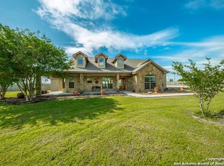 1765 Link Rd, Seguin, TX 78155