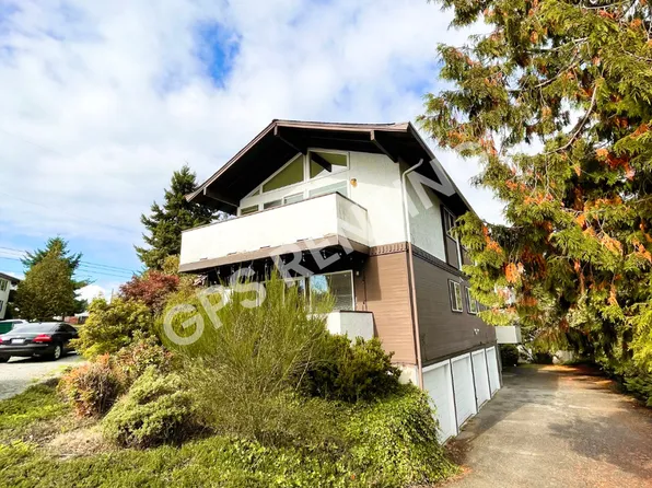 14320 Roosevelt Way N #201, Seattle, WA 98133
