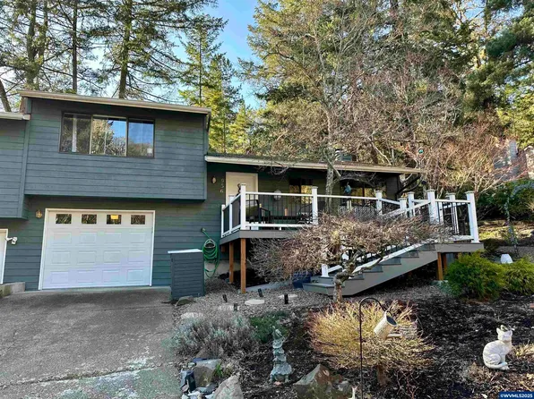 2956 NW 13th St, Corvallis, OR 97330