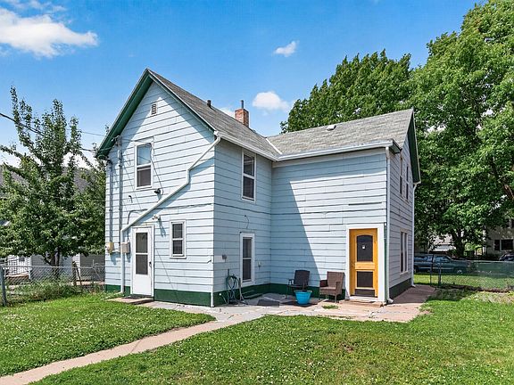 3rd image of 632 Blair Ave