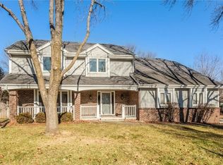 4601 Locust St, West Des Moines, IA 50265
