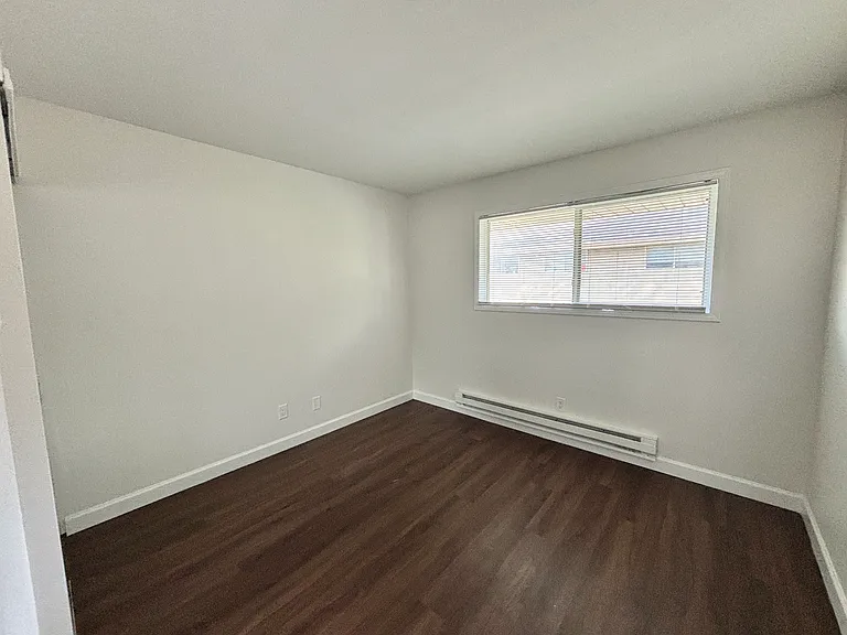 575 Schiller St #17 — Photo 13