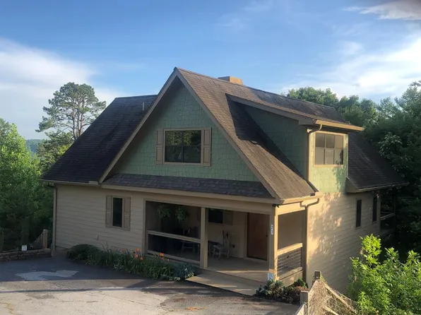21 Staghorn Point, Franklin, NC 28734