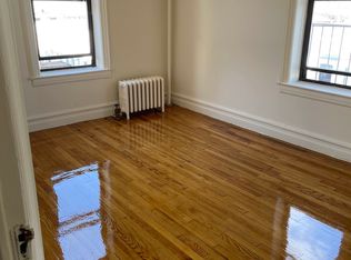 348 86th St #303, Brooklyn, NY 11209