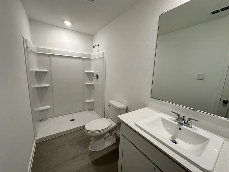 3703 Longleaf Dr — Photo 10