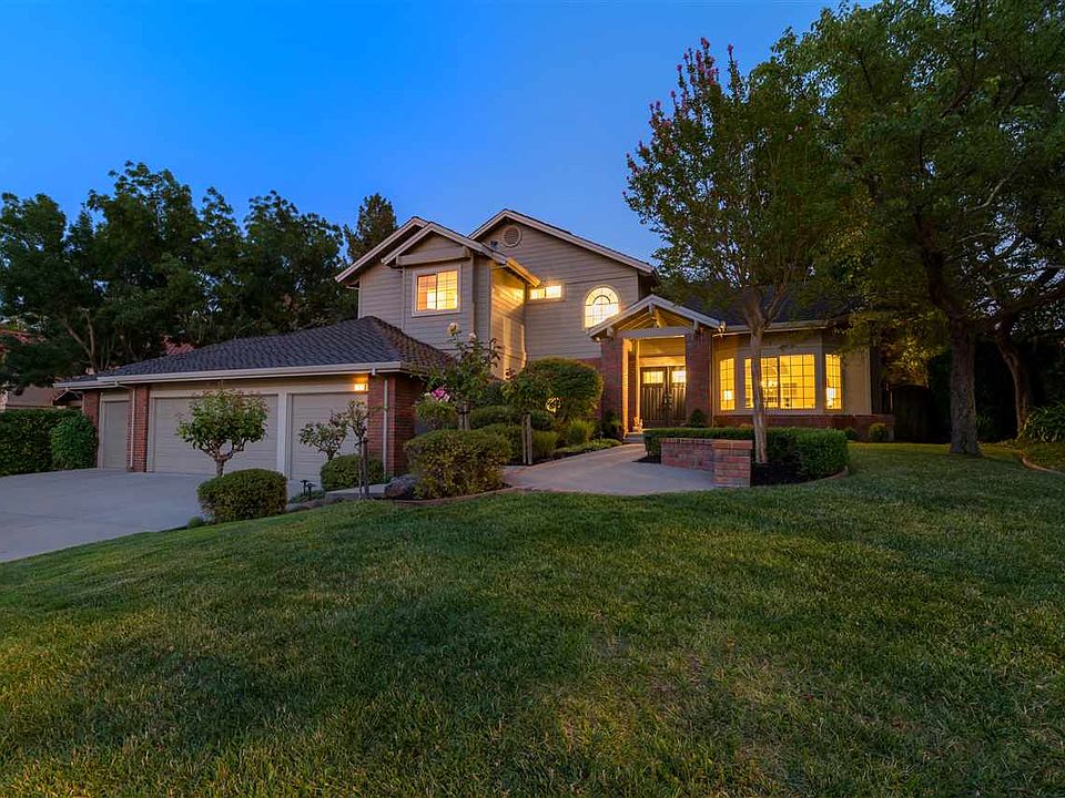 1st image of 75 Country Hills Ct