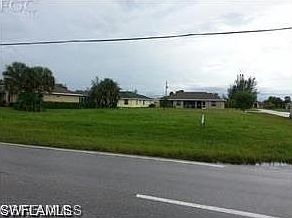 2nd image of 3926 Chiquita Blvd S