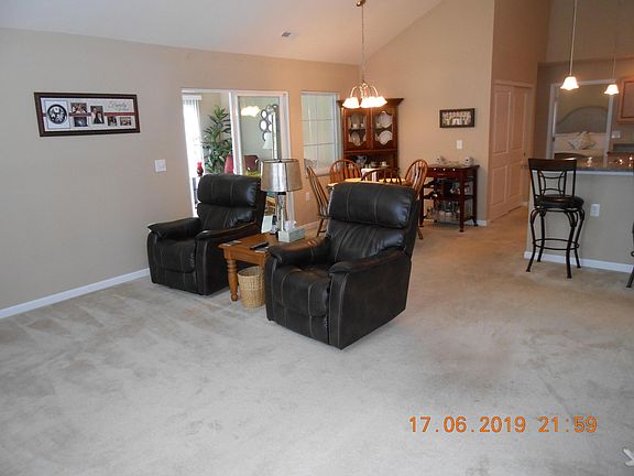 5th image of 5812 Parchment Dr