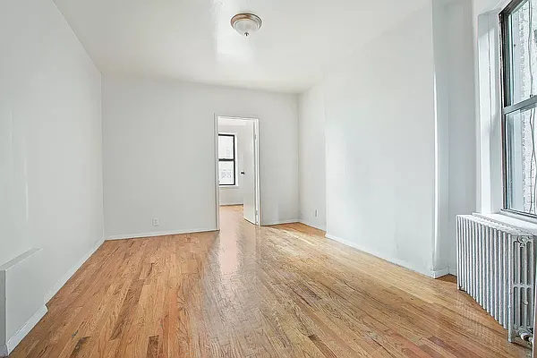 Rented by Compass | media 6