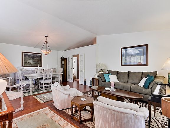 4th image of 9135 Spice St