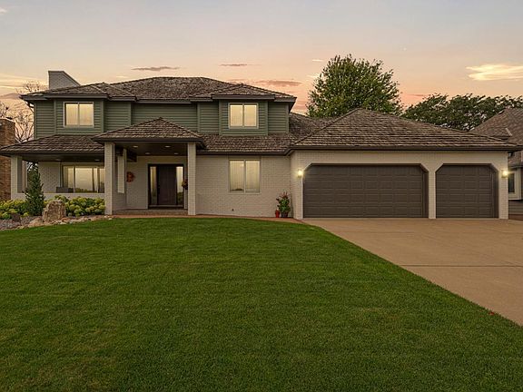 2nd image of 1680 Louis Ln