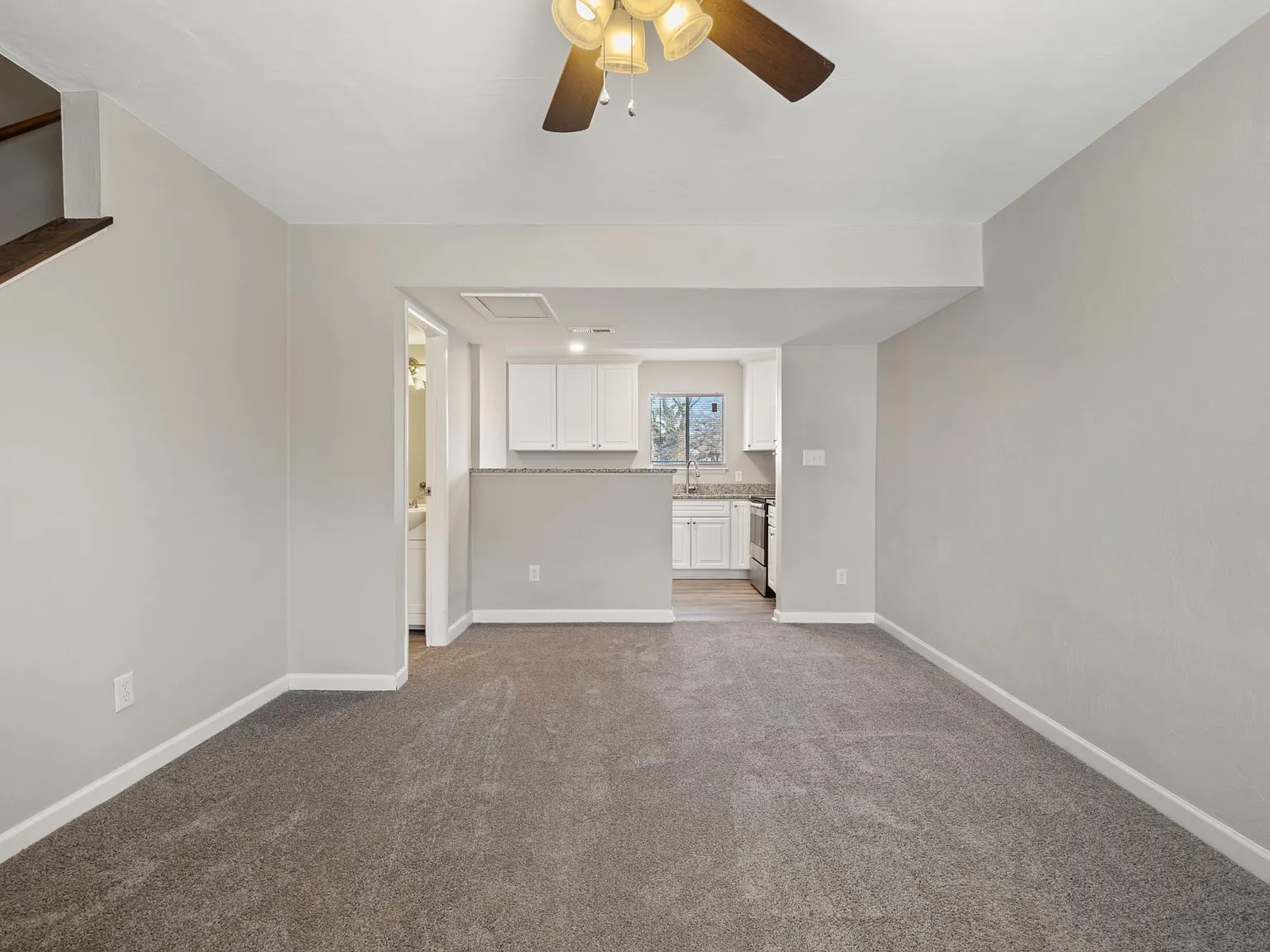 Port Norfolk East (407) — Photo 4