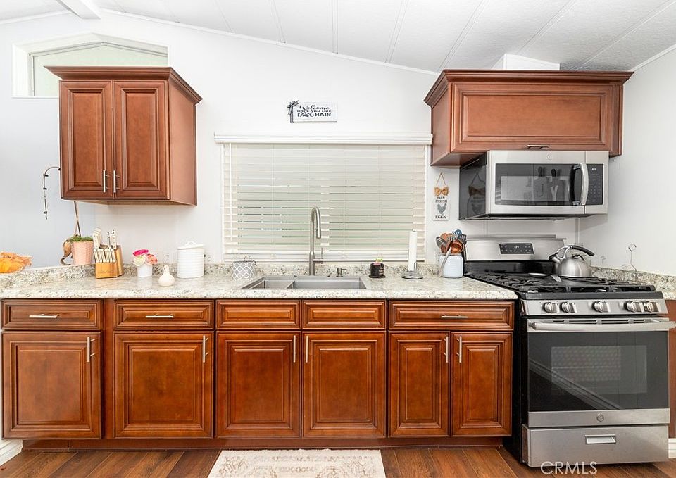 22838 Bear Valley Rd Apple Valley, CA Zillow Apartments for Rent in