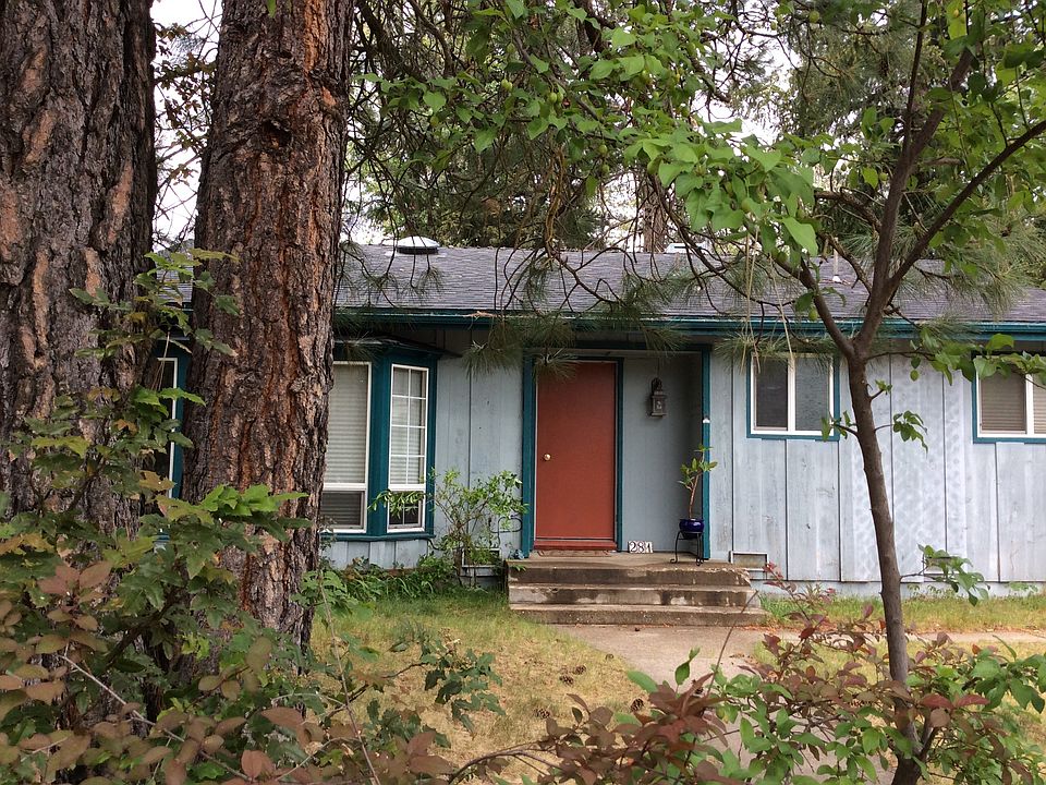 1st image of 281 Karen St