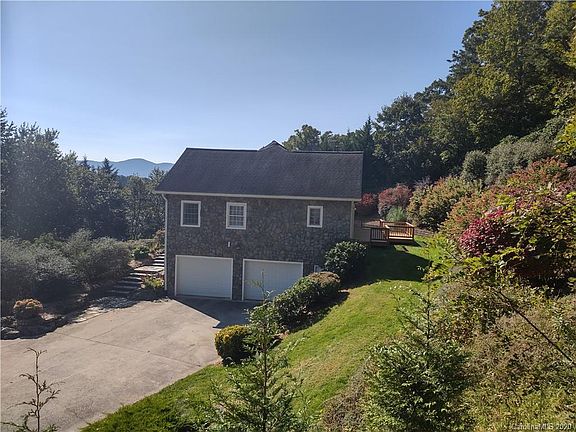2nd image of 358 Inverness Dr
