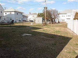 2nd image of 7110 Ventnor Gdns