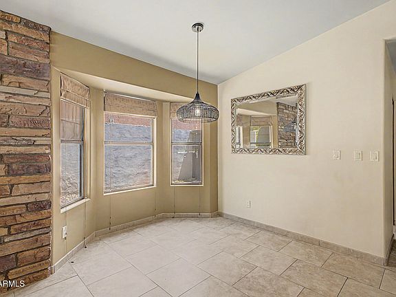 3rd image of 5508 E PARADISE Lane