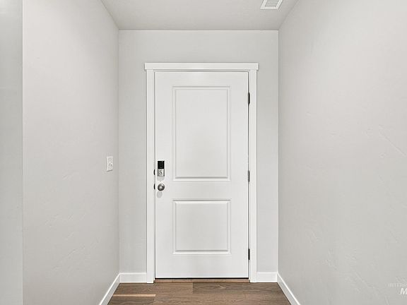 2nd image of 224 Benbrook Ave
