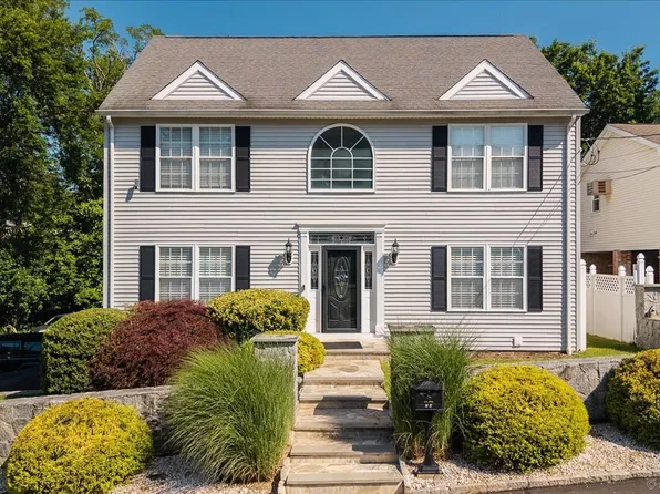 70 Albemarle Street, Bridgeport, CT 06606
