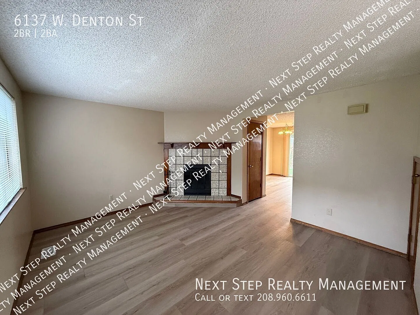 2 Bed 1.5 Bath - Across the street from St Als Hospital — Photo 2