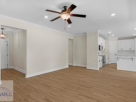5th image of 143 Millpond Plantation Ln SE
