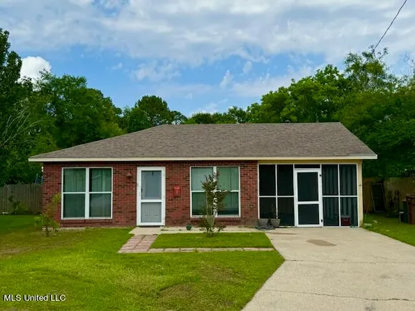 312 Charles Ave, Long Beach, MS 39560