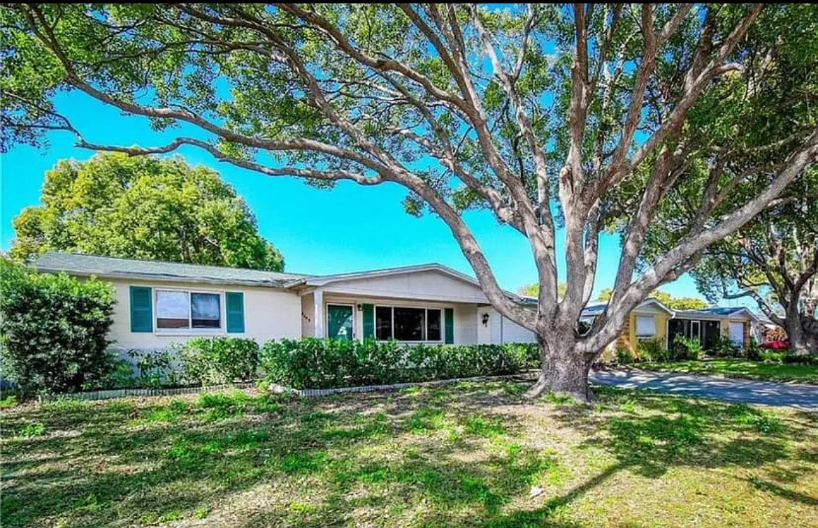 3645 Panola Dr — Photo 4
