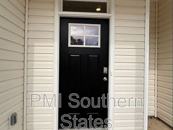 2nd image of 3088 Olivette Pl
