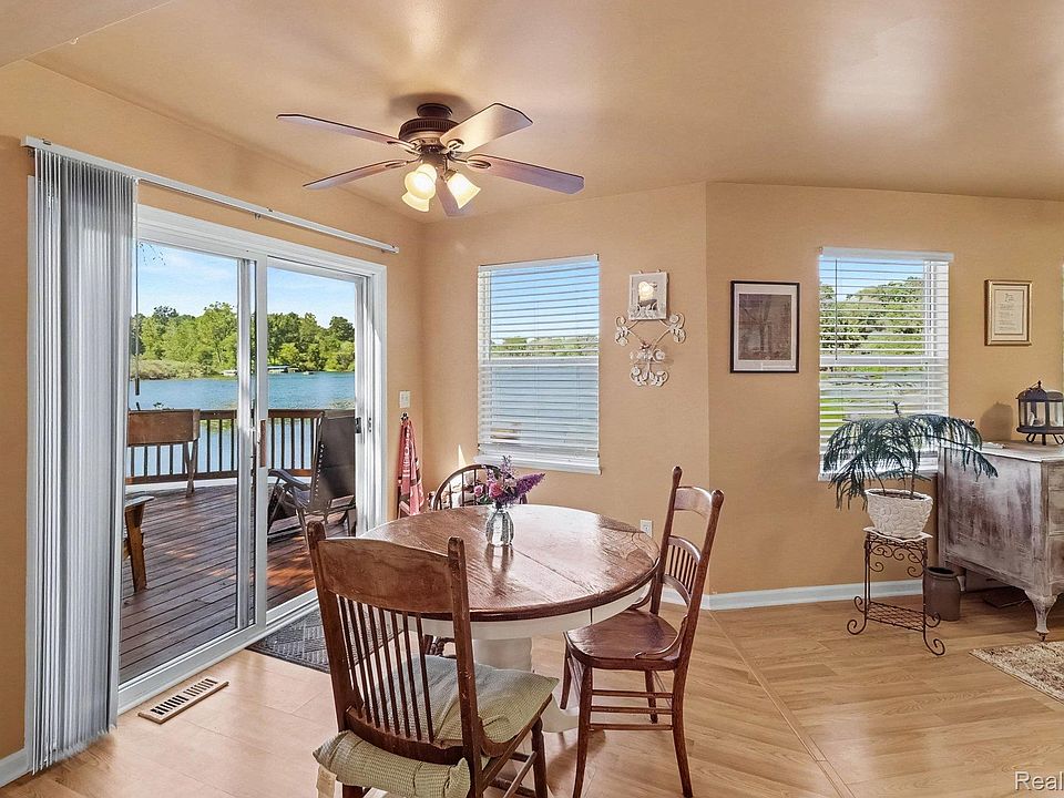 525 E Hillwood Rd, photo 8