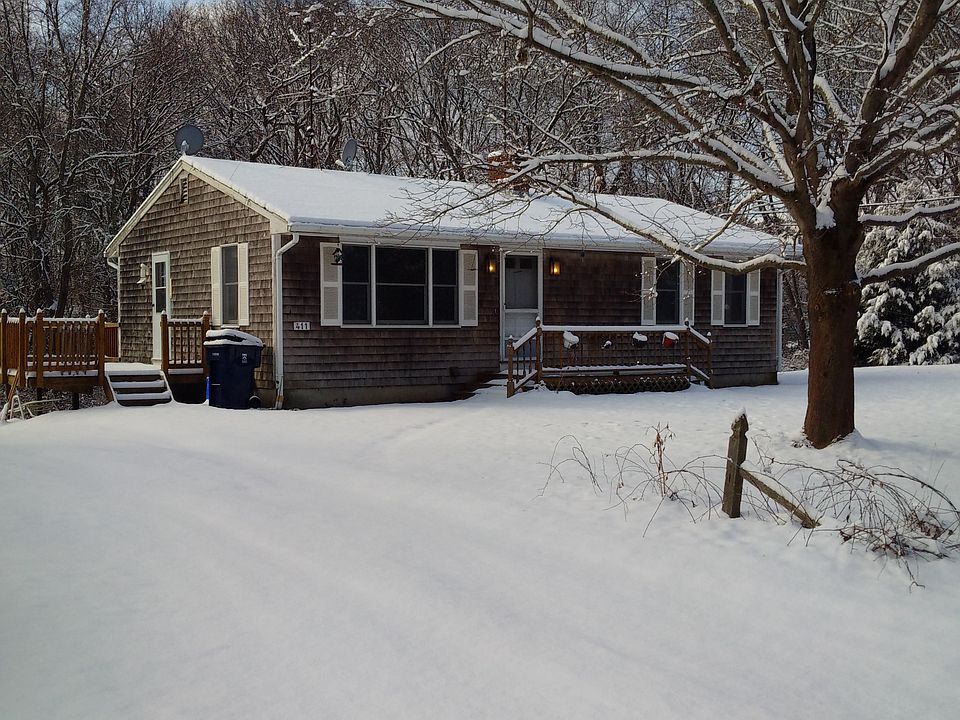 2 Br Ranch - N.Kingstown