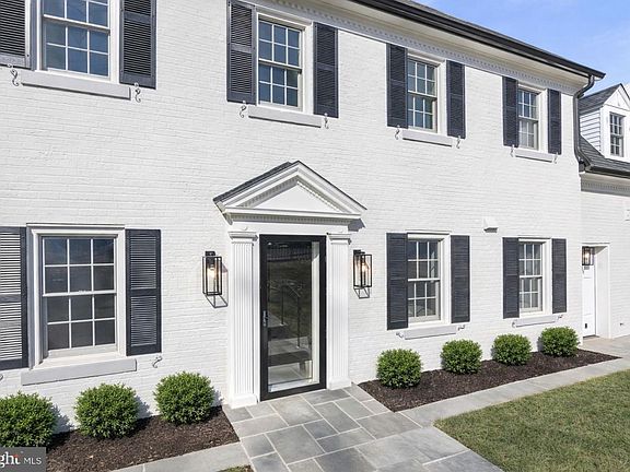 3rd image of 3517 Rodman St NW