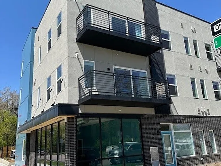 Poplar Place - Stunning Boutique Apartments — Photo 25