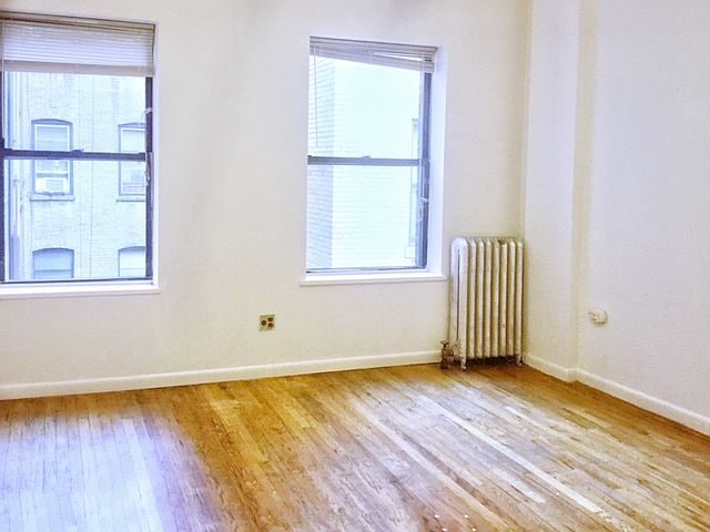 1st image of 851 W End Ave #4RR