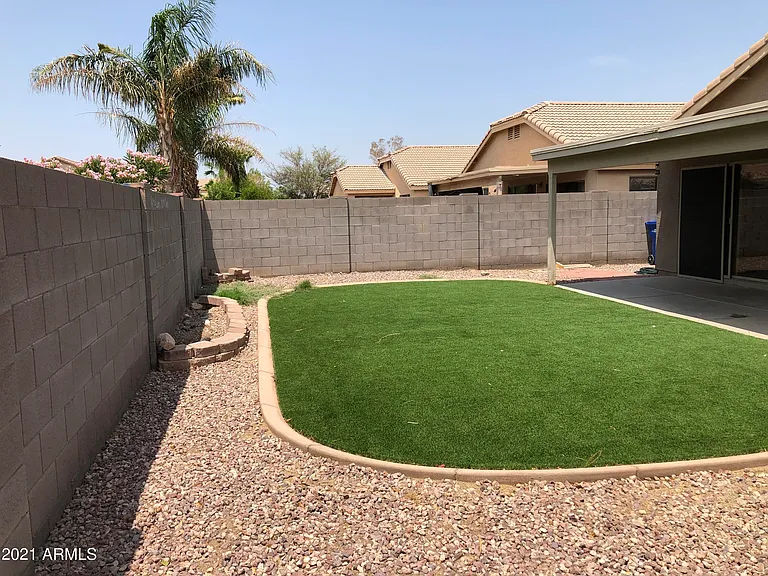13201 W Mauna Loa Ln — Photo 33