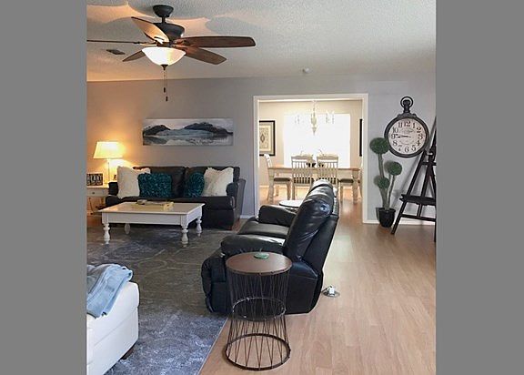 3rd image of 3901 Elderica Ct