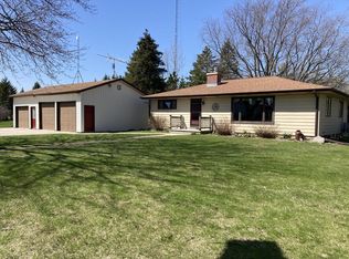 W4918 County ROAD NORTH North, Waldo, WI 53093
