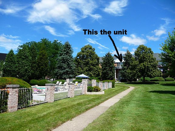 2nd image of 5100 Carriageway Dr #305