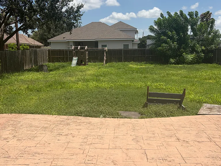 3716 Xenops Ave — Photo 15