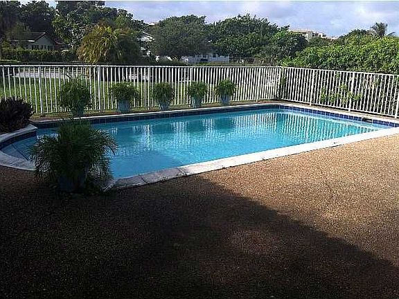 4th image of 8588 NW 24th Ct