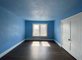 820 E Converse Ave APT 1, Springfield, IL 62702