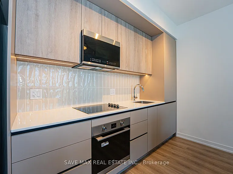 2485 Eglinton Ave W #402 — Photo 12