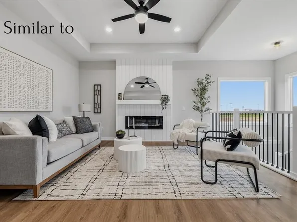 1766 Tuscany Dr SE, Altoona, IA 50009