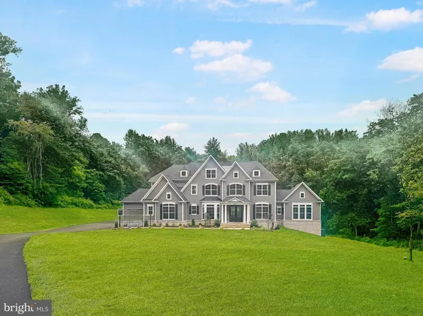 19016 Bridle Branch Ln, Purcellville, VA 20132
