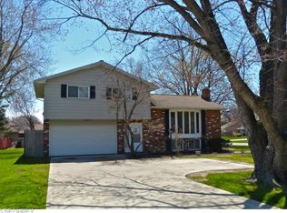 8006 Munson Rd, Mentor, OH 44060