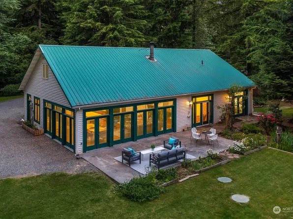 12220 240th Street NE, Arlington, WA 98223