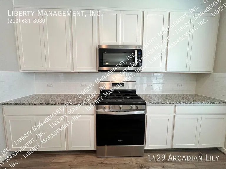 1429 Arcadian Lily — Photo 14